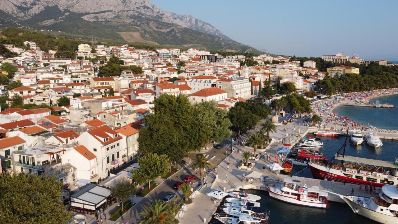 Apartments Larus Baška Voda Dış mekan fotoğraf