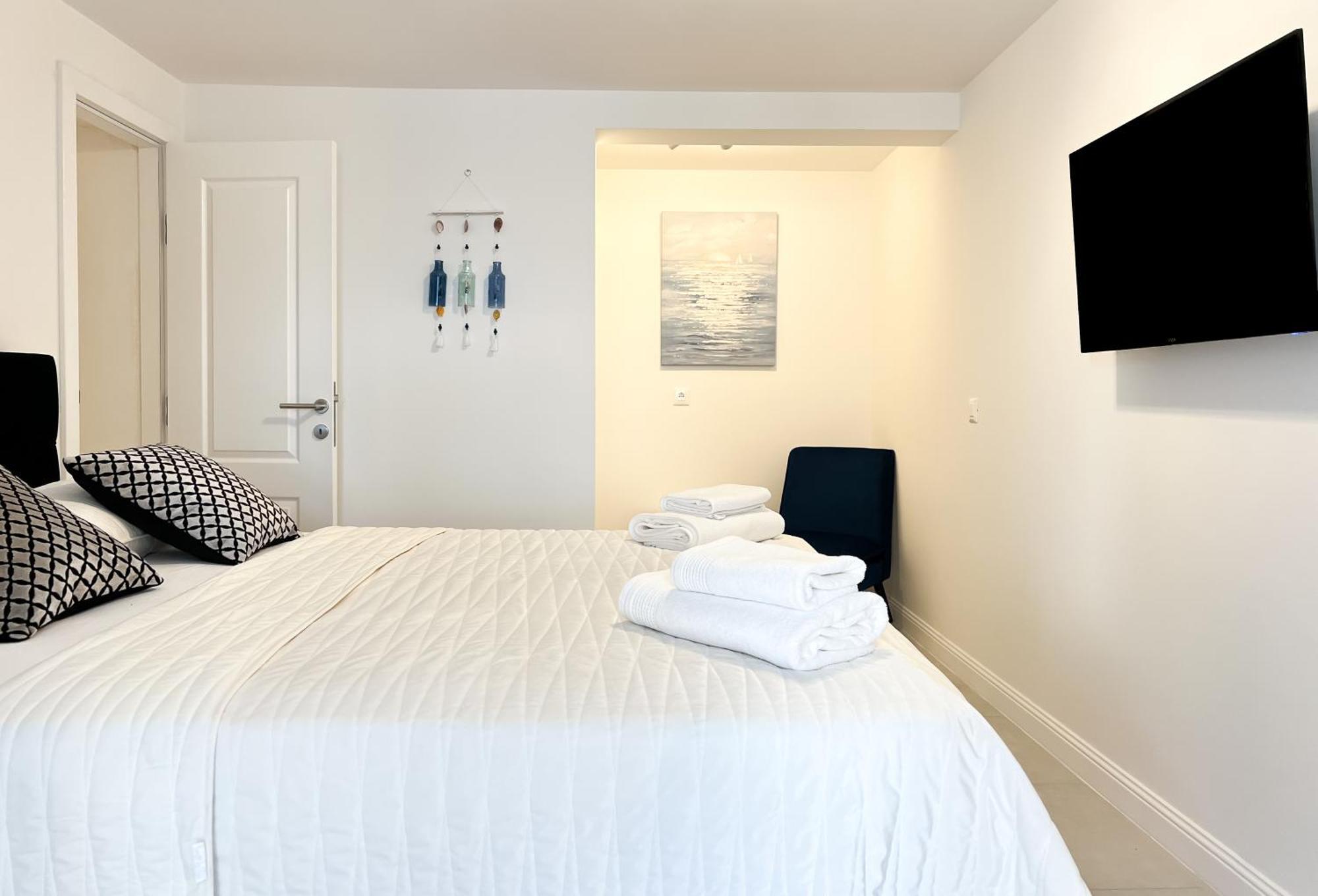 Apartments Larus Baška Voda Dış mekan fotoğraf